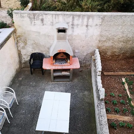 Apartment With A Parking Space - 19057 Novi Vinodolski